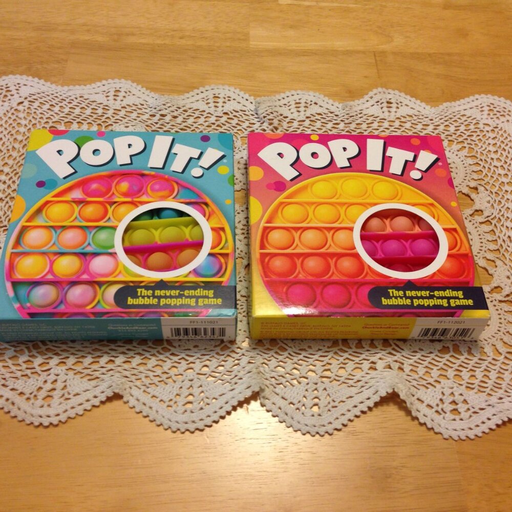Pop It! Bubble toy bundle, two new Chuckle and Roar bubble popping games